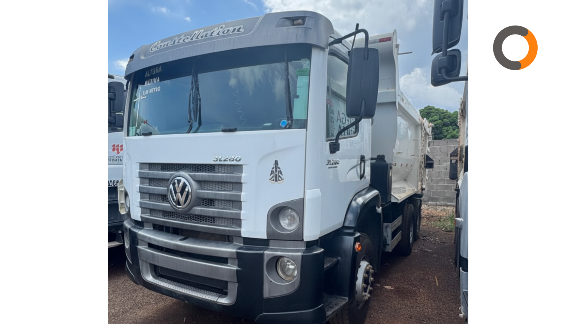 Caminhão Basculante foto 5